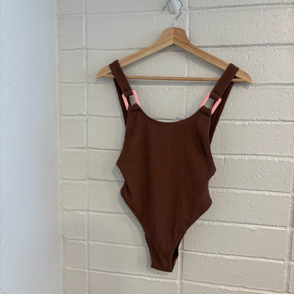 NWOT aerie crinkle birthday scoop cheekiest one piece in brown and pink